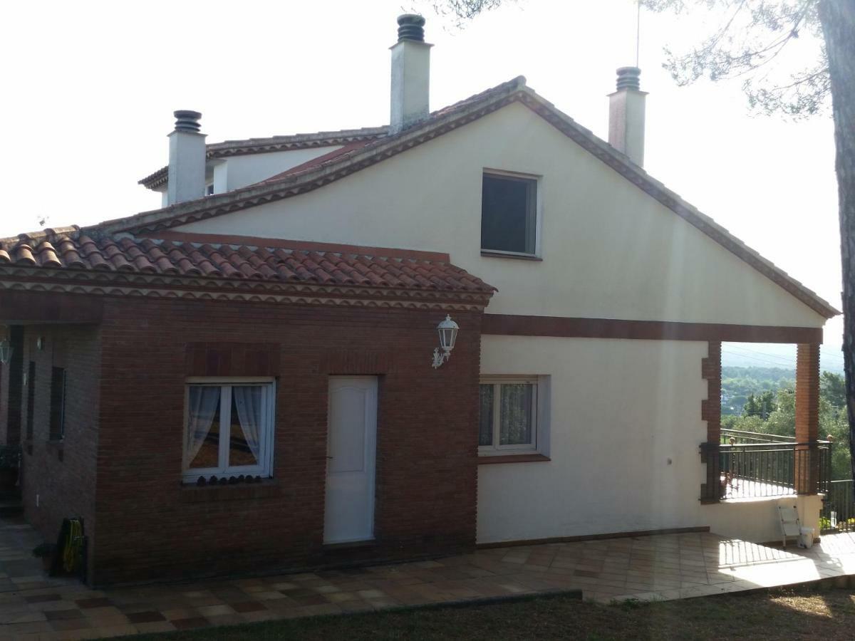 Villa Fabiola Fogas de Tordera Экстерьер фото