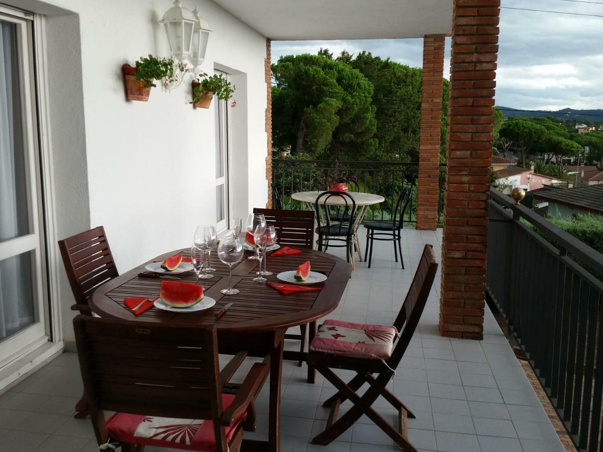 Villa Fabiola Fogas de Tordera Экстерьер фото